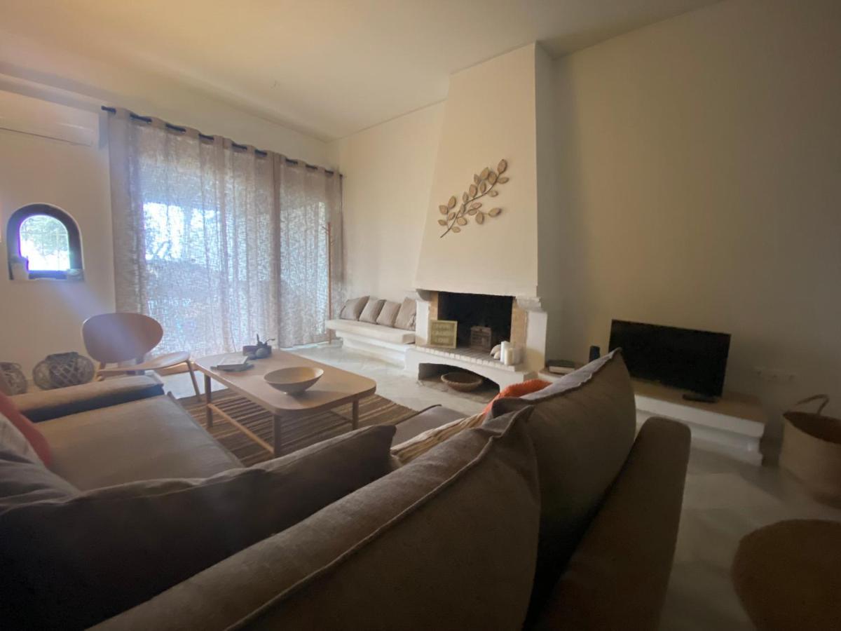 Seascape Luxury Villas Agia Marina  Exteriör bild